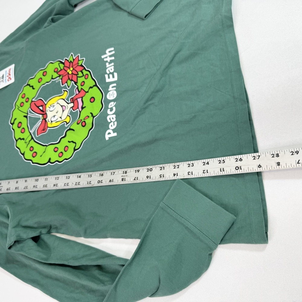 Life Is Good Shirt Womens XL Dr Seuss Grince Cindy Lou Hou Long Sleeve New - Picture 3 of 8